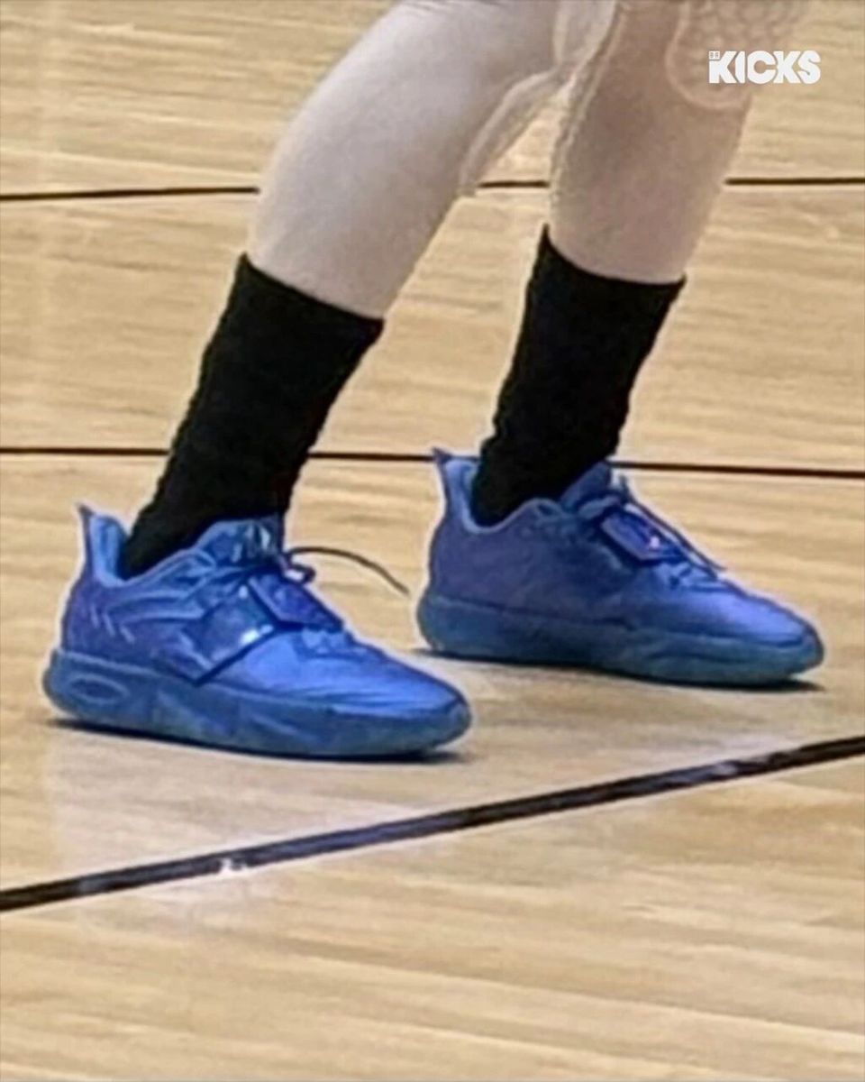 看出是安踏, NMP