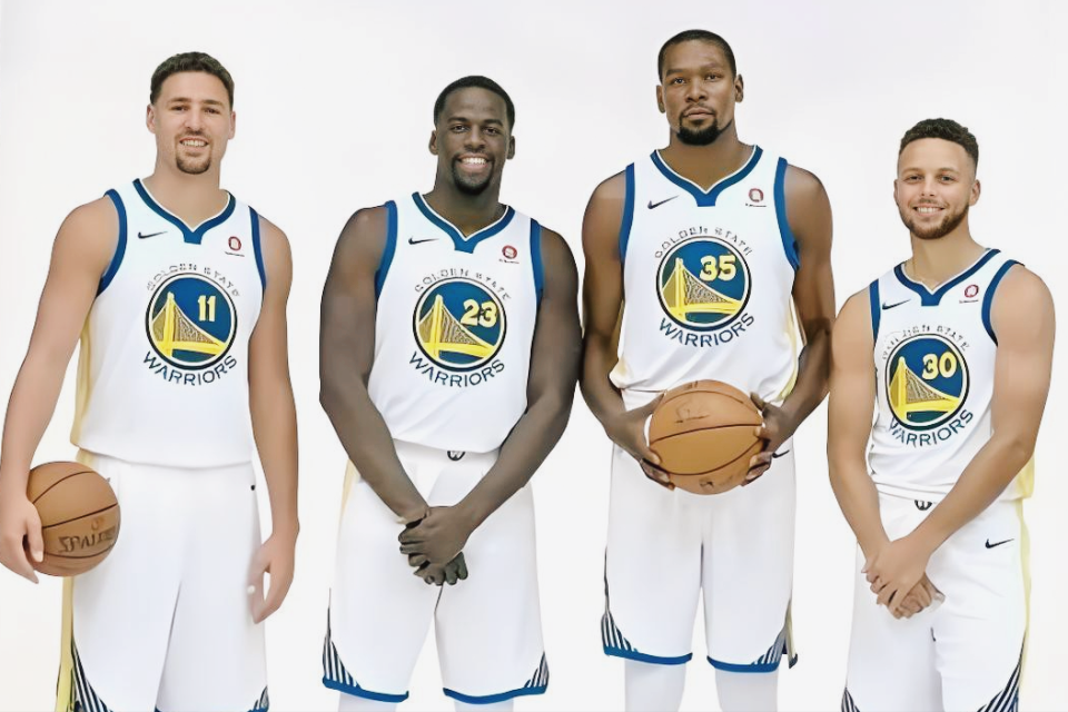 皮尔斯带队, EWEZL, 反被说走轻 皮尔斯带队, EWEZL, 反被说走轻