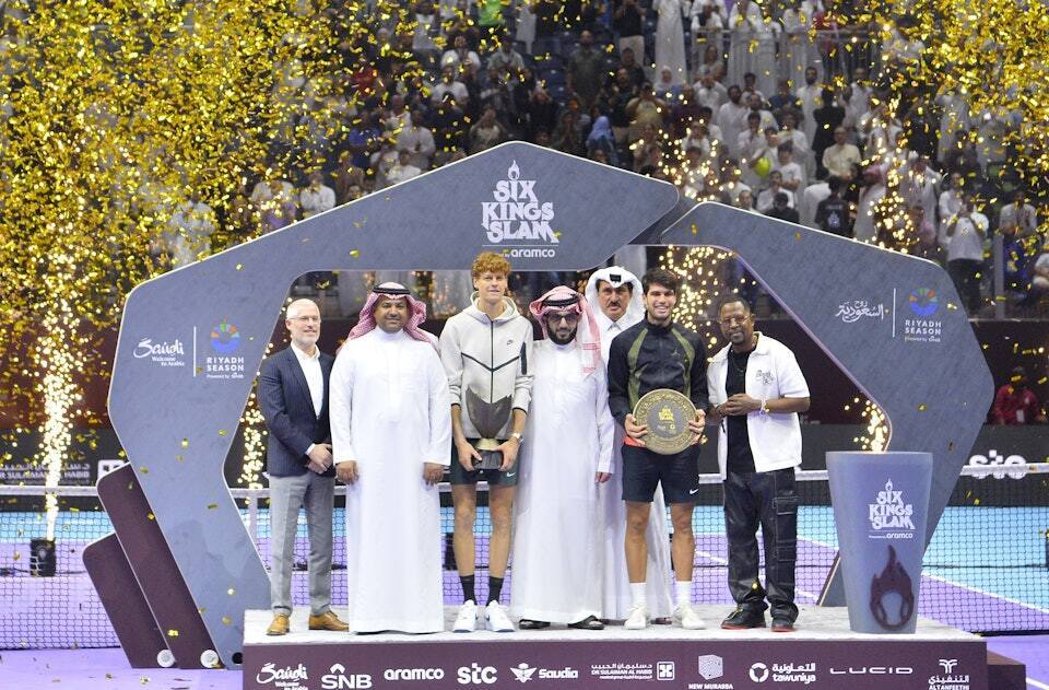 外界对球员, 轻松赚取巨 外界对球员, 轻松赚取巨