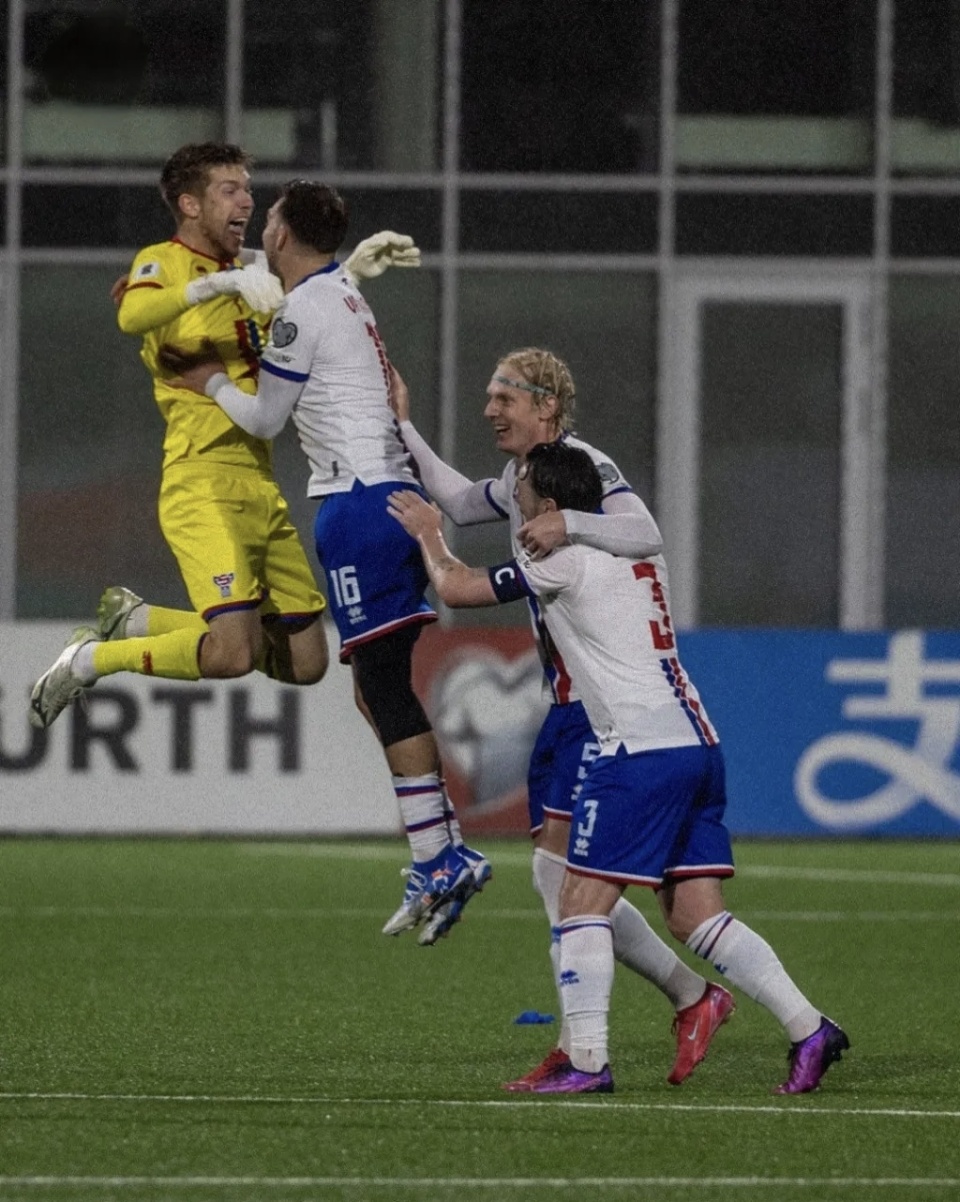 门得手, 尽管捷克队 门得手, 尽管捷克队